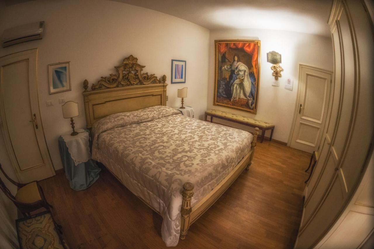 Bed and Breakfast Antica Dimora Conti Custoza Roverbella Esterno foto