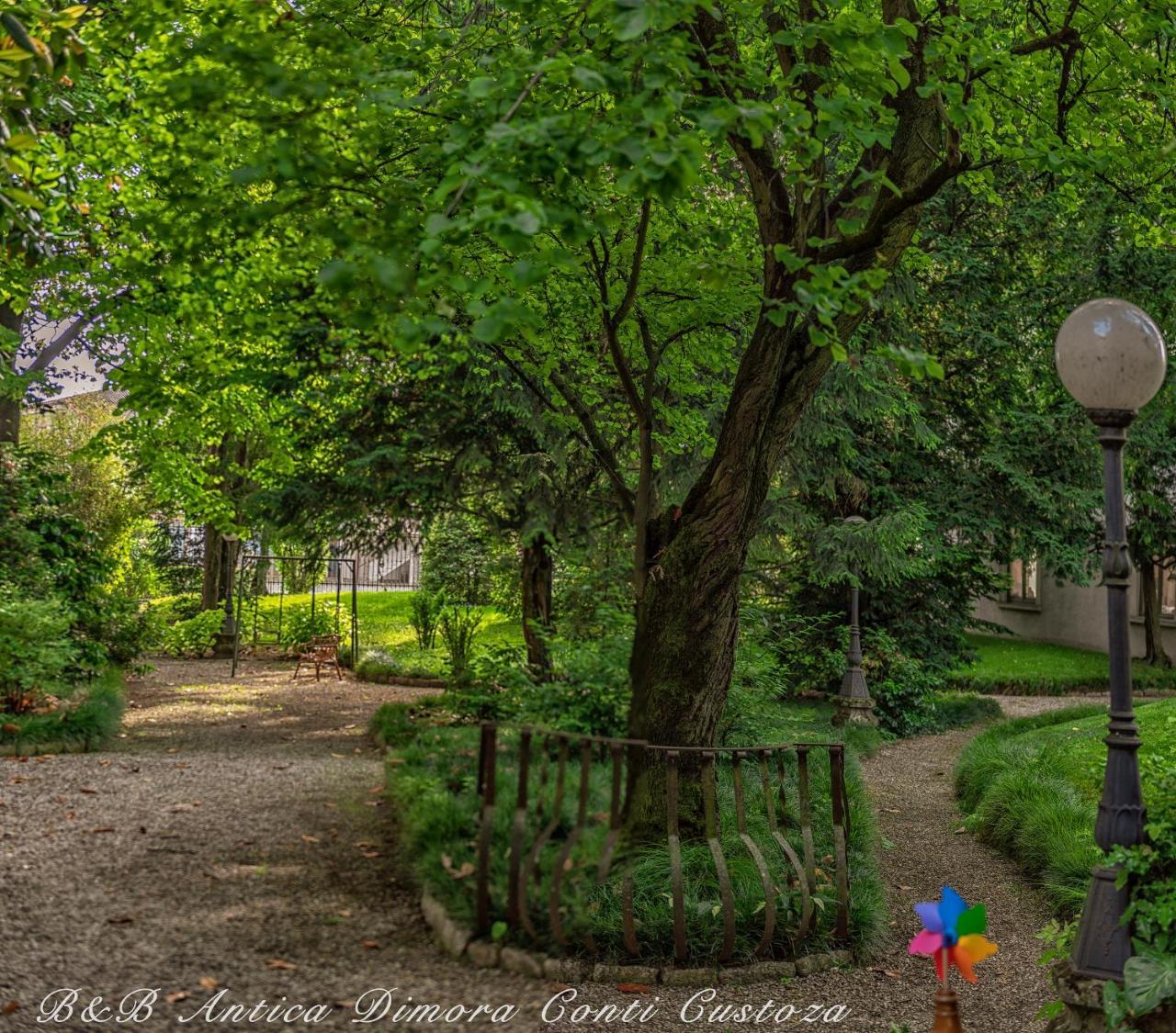 Bed and Breakfast Antica Dimora Conti Custoza Roverbella Esterno foto