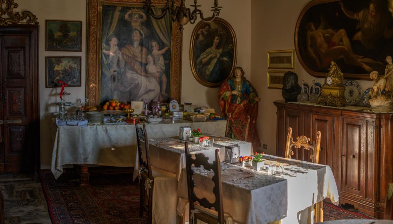Bed and Breakfast Antica Dimora Conti Custoza Roverbella Esterno foto