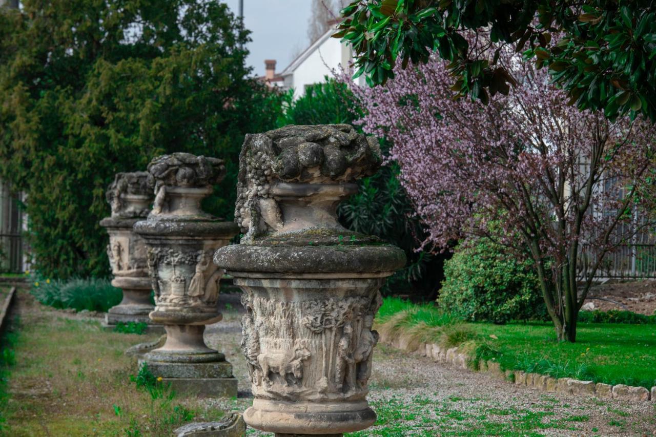 Bed and Breakfast Antica Dimora Conti Custoza Roverbella Esterno foto
